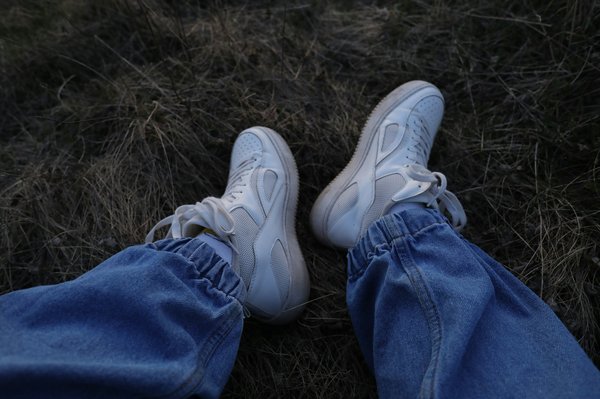 Plongée dans l'univers des sneakers en mystery box !